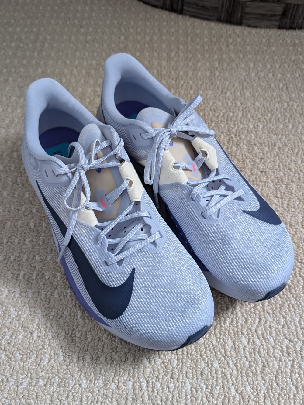 Nike Zoom Rival Fly 4 Men Sz US 10 Running Shoes FV6040-002 Blue Violet